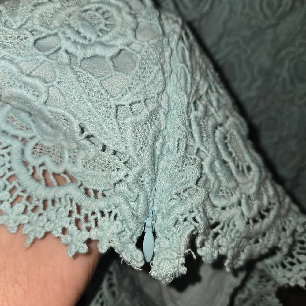 Talbots Blue Lace Top 3/4 Sleeve Size 14